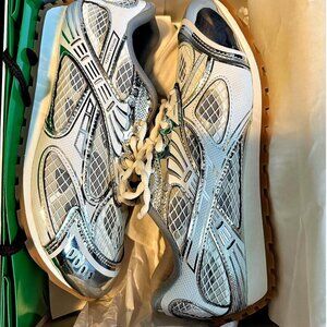 Bottega Veneta Orbit Sneakers - Size 45 - Brand New
